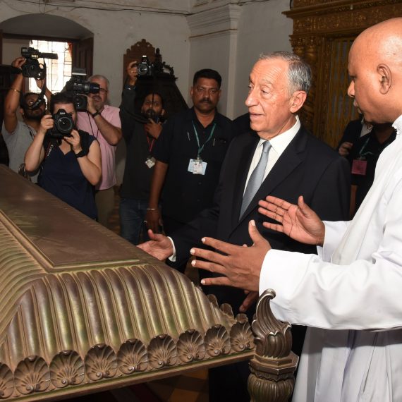 १६ फेब्रुवारी २०२० ह्या दिसा पोर्तुगालचे अध्यक्ष हाणी ओल्ड गोवा आशिल्ल्या बॉंम जिझ ऑफ बॅसिलिका हांगा भेट दिली .