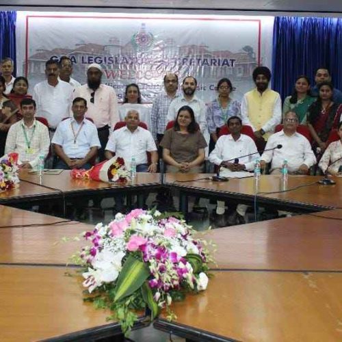 भारत सरकारच्या कायदो आनी न्याय मंत्रालयाच्या इन्स्टिट्यूट ऑफ लेजिस्लेटिव्ह ड्राफ्टिंग अँड रिसर्च विभागान गोंय सरकारच्या  कायदो विभाग आनी गोंय विधिमंडळ सचिवालयाच्या सहकार्यान पर्वरे गोंय   विधानसभा संकुलात कायदो विशयक मसुदो तयार करपाच्या 35 व्या अभ्यासक्रमाचे आयोजव केल्ले.