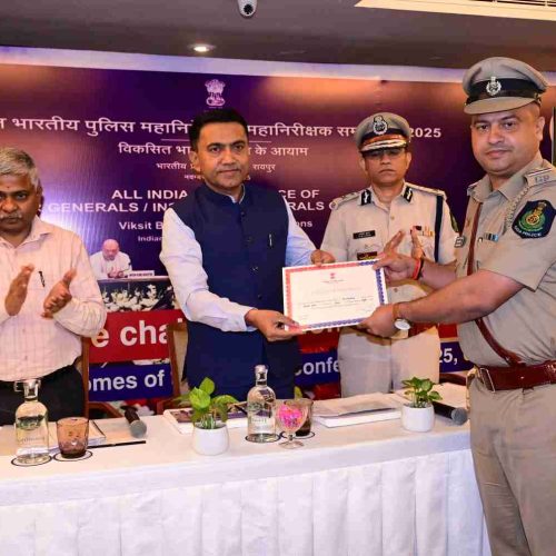 गोंय पुलीस खात्यान आयोजीत केल्ली पुलीस महासंचालक आनी महानिरीक्षकांची राज्य पांवड्यावयली परिशद पणजे हांगा मुख्यमंत्री डॉ. प्रमोद सावंत हांच्या अध्यक्षते खाला जाली