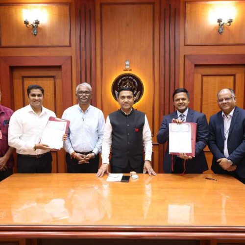 The GAPLM and GMR Airport Limited signed a MoU at Mahalaxmi, Panaji for the development of agricultural export infrastructure at Manohar International Airport.
